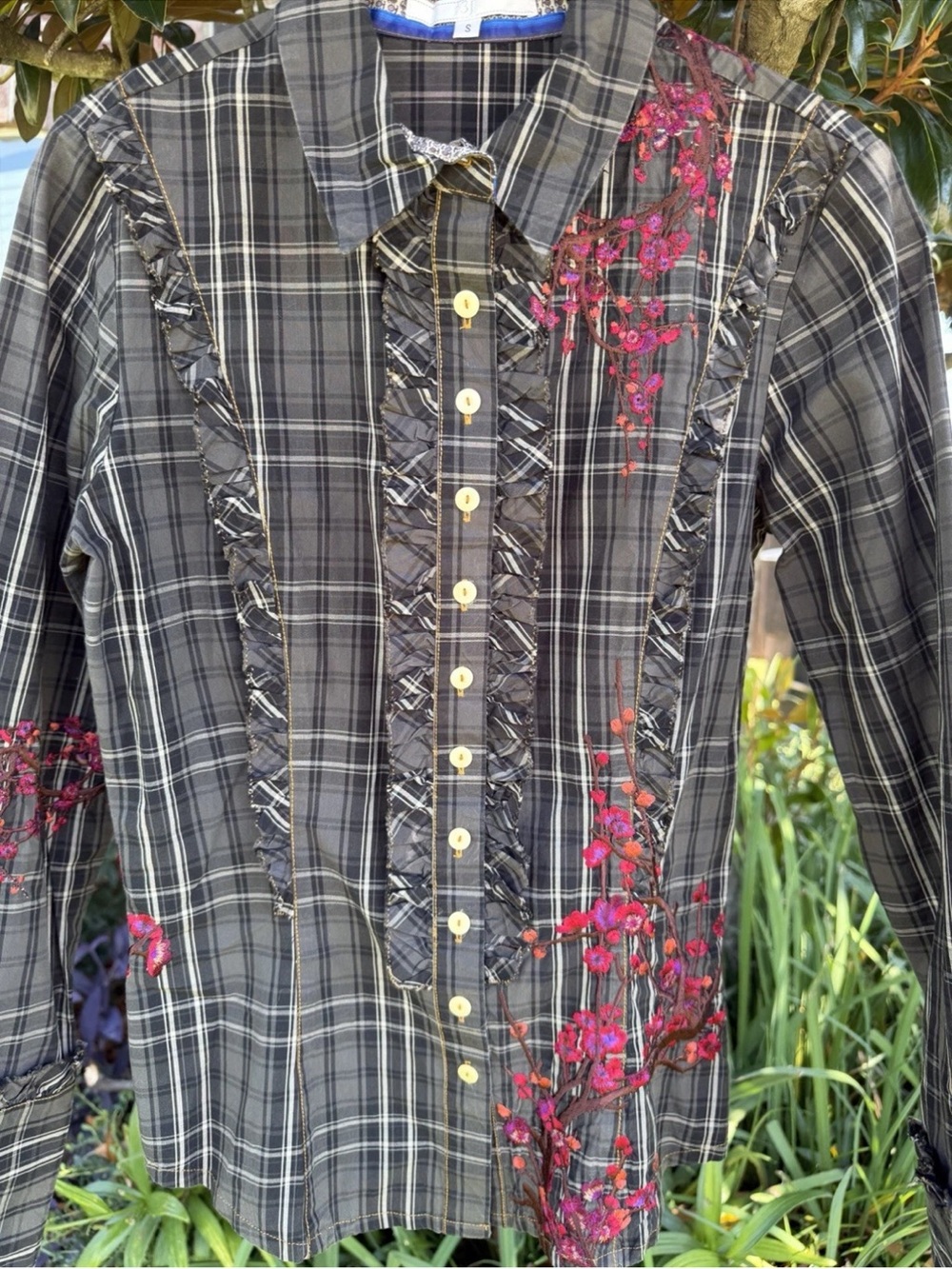 JW Los Angeles Johnny Was Embroidered Plaid Top S